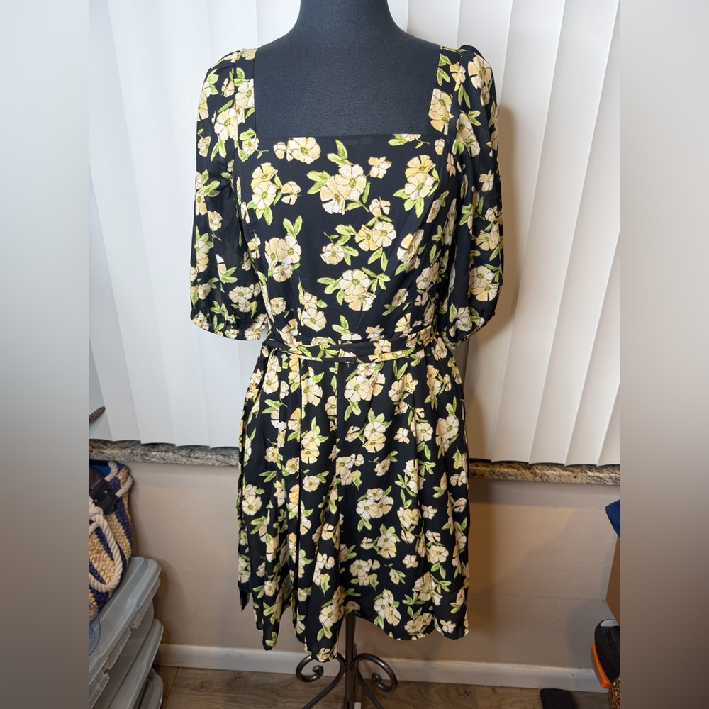 Maison Tara Yellow Floral Square Neck Belted Black Pleated Prairie Dress Size 8